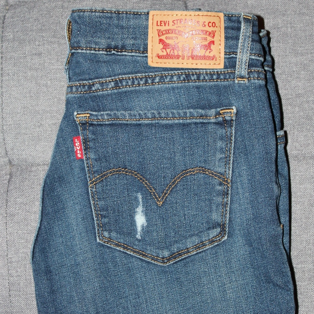 Levi's 711 Skinny Jean